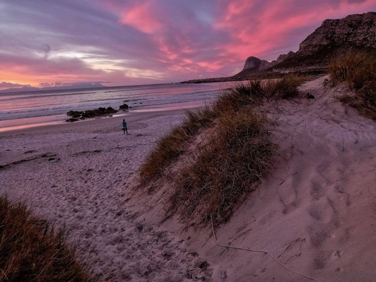 Beachcomber Overnight Stay Pringle Bay - Not Self-Catering Zewnętrze zdjęcie